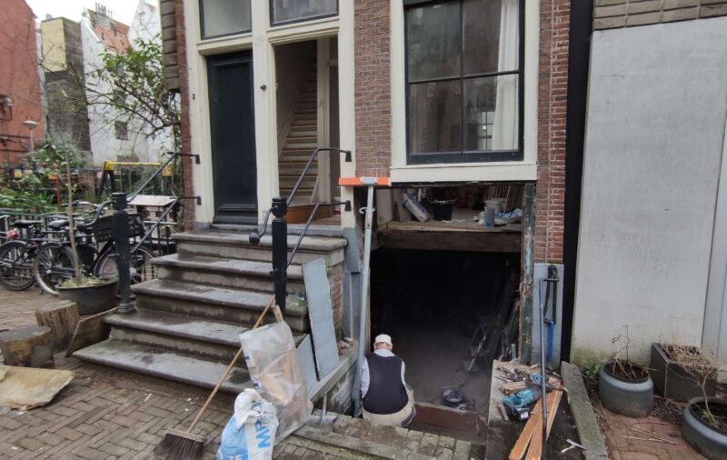 plaatsen-pui-voorgevel-verbouwing-monument-Amsterdam